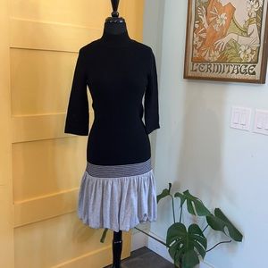 Karen Miller England dress. Sz2. B11